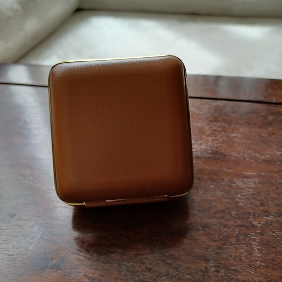 Antique Linden Foldable Travel Clock - Picture 3 of 9